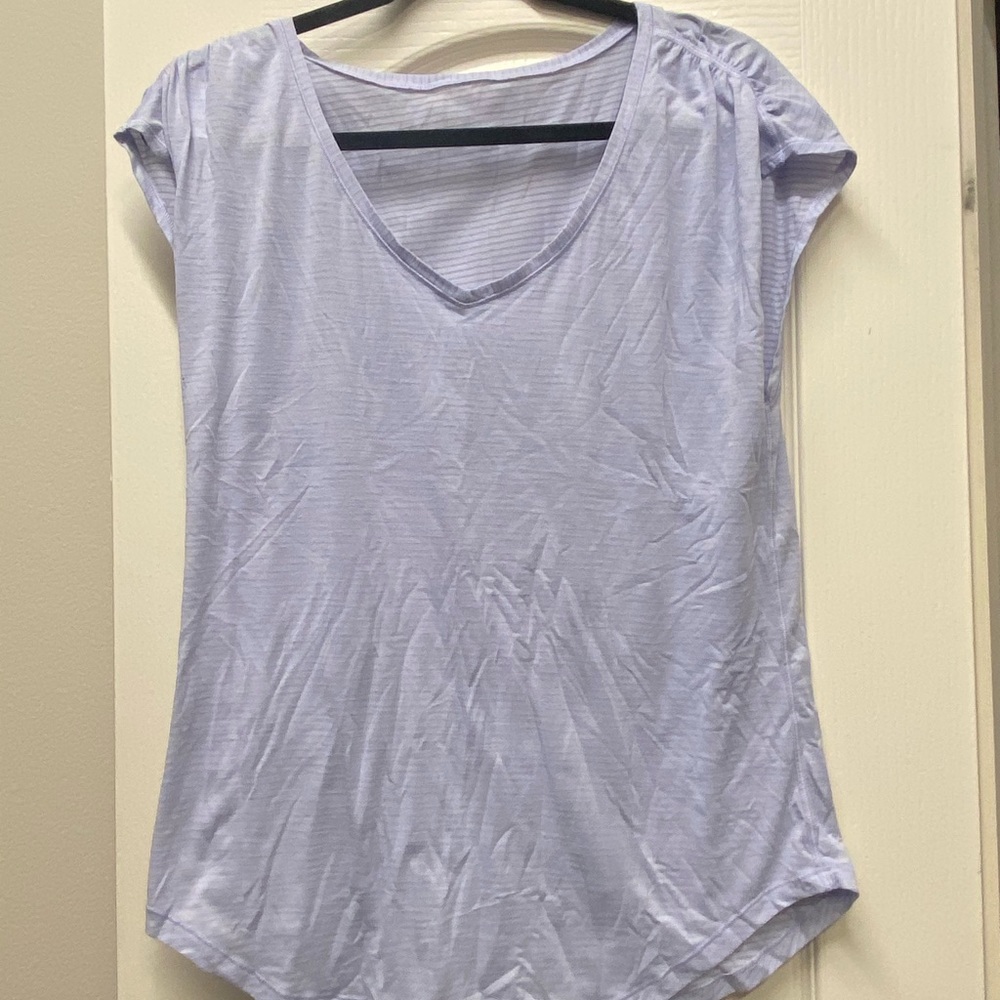 Lululemon top